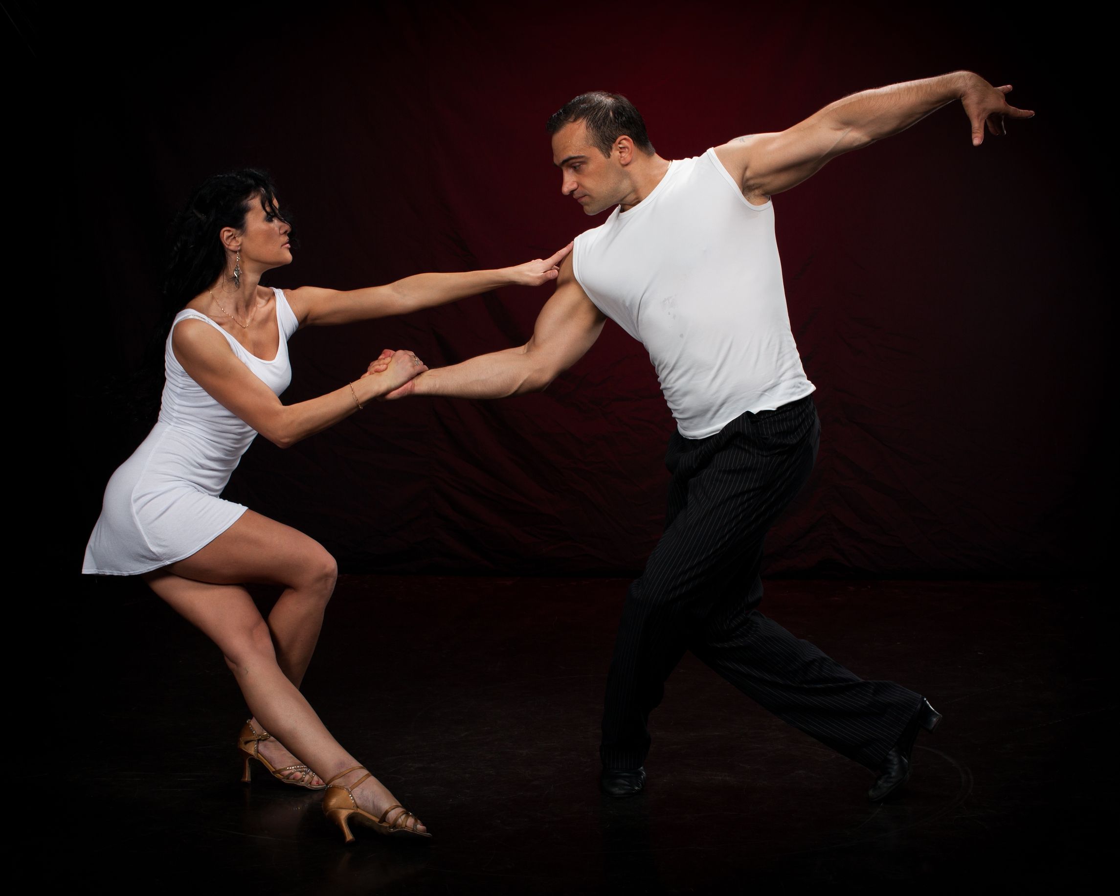 How Couple Dance Classes in San Diego, CA, Improve Connection